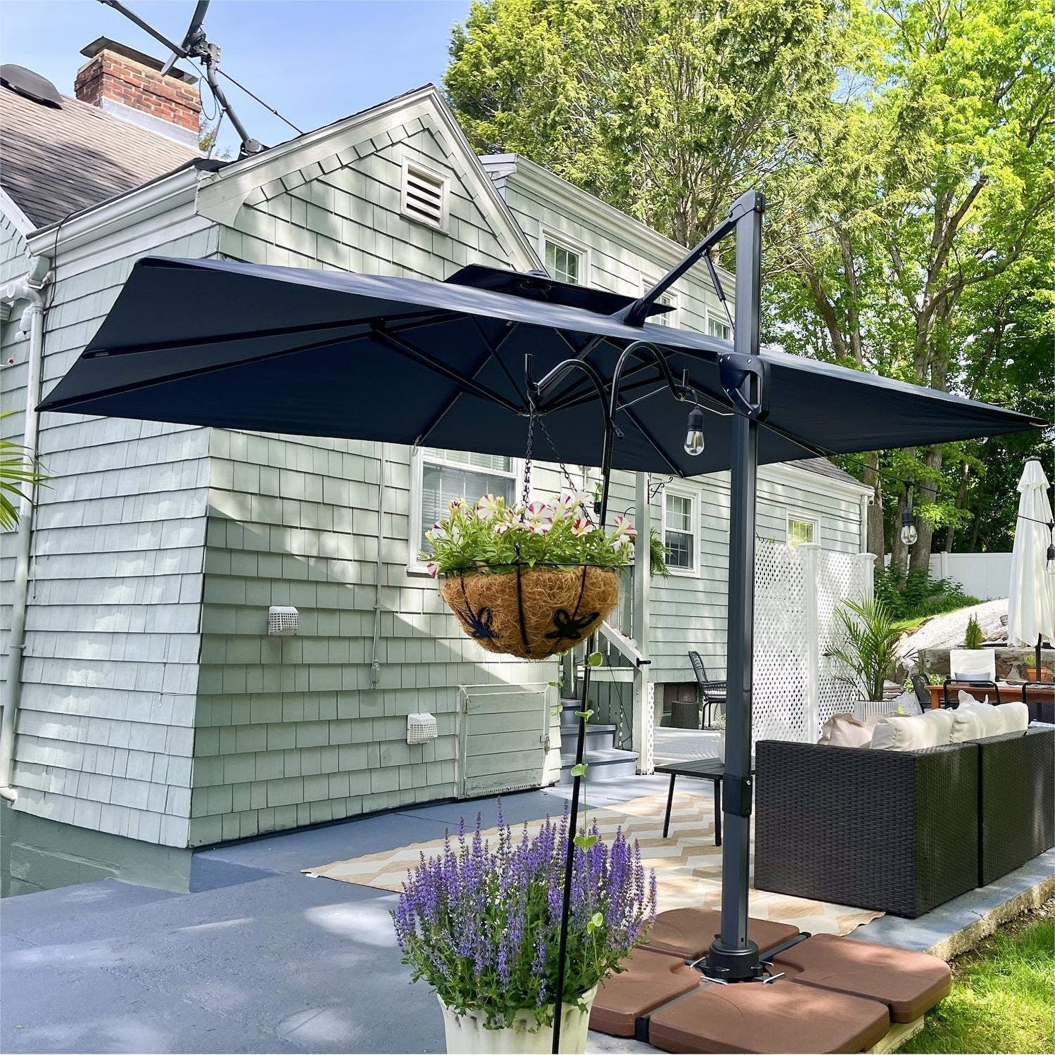 MAISON ARTS 12 FT Automatic Hydraulic Cantilever Umbrella Aluminum Pole 360 Degree Rotation